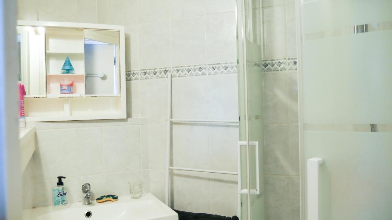 Appartement Cosy Sur Port De Plaisance 카브레톤 외부 사진
