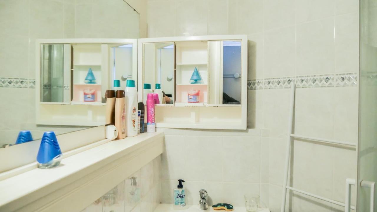 Appartement Cosy Sur Port De Plaisance 카브레톤 외부 사진